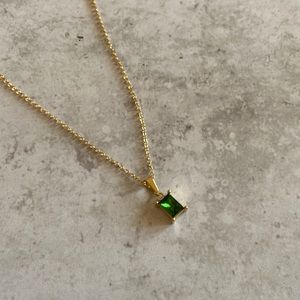 18k Gold plated Green Zirconia necklace